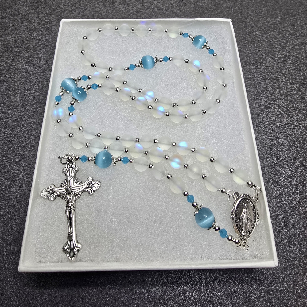 Blue and Silver Faceted Bead Necklace